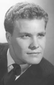 Frank Maughan's Instagram, Twitter & Facebook