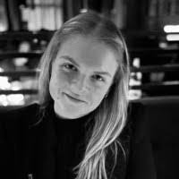 Tamara Crittenden's Instagram, Twitter & Facebook