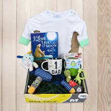 Once dry, have kids dip their pinky fingers in orange, red, and yellow paint and press onto apron, just above grill grates, to create flames. Daddy And Me Gift Box Father S Day New Dad Birthday Present Ebay