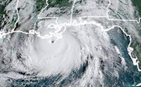 Cuba recibe el impacto de ida, su primer huracán de la temporada. Uqcbjv5xinxegm