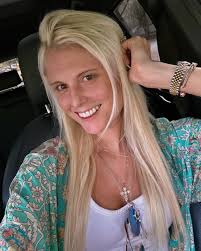 Meredith Dochniak (@mdos843) • Instagram photos and videos