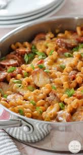 With the start of a new year comes resolutions of course. One Pan Chicken Apple Sausage Pasta A Delicious Hearty Meal That S Ready In No Time Recipes Hearty Meals Pasta Dishes