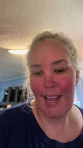 WOTD @Skinny Mixes @crushofficiel @Dream Chasers Boutique @CharCharms  #bling #bougie #mamajune #water #overthetop #tropical