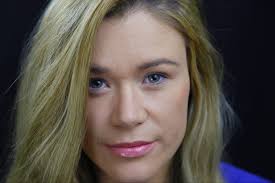 Malcolm Holt's 'Sunny Side of the Street' Entertainment Blog: Rosie Pearson 