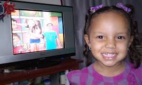 Annie Martinez (@AnnieKMM)