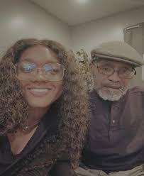 Curtis Bernard's Instagram, Twitter & Facebook