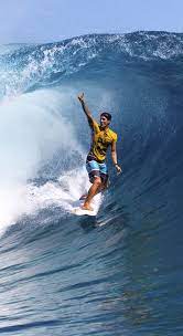 Surf news, fantasy surfer, photos, video and forecasting Will Gabriel Medina Be The First Brazilian Men 8217 S World Champion Sera Gabriel O Primeiro Brasileiro Campeao Mundial De Surf Surfing Surf Outfit Kanu Surf