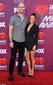She played a sorority girl. Jana Kramer Is Embarrassed By Mike Caussin S Divorce Fr Fr24 News English