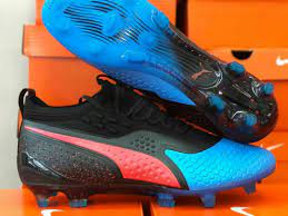 Kasut bola have an elongated ankle heights for extra protection and support. Kasut Bola Puma Sports Other On Carousell