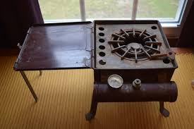 You can determine the manufacturer of your particular kenmore appliance by comparing the first 3 or 4 digits of the model number with the table below. Prentiss Wabers Preway Classic Camp Stoves