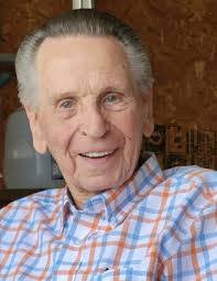 Renee Pitcher's Instagram, Twitter & Facebook