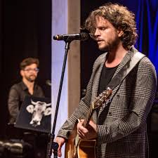 Marcella backland, in her 30s, reboots her career in the murder squad of the metropolitan police after a 7 year maternity break, investigating a case that seems disturbingly familiar to her. Rbawxz30dzschm