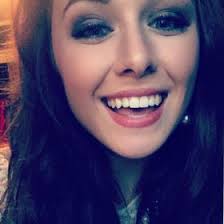 Desirae Jackson (desiraejayy)