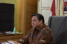 Simak tiga perbedaan program bantuan subsidi gaji/upah (bsu) bagi pekerja tahun 2021 dan 2020, mulai aspek kriteria dan skema penyalurannya. Mantap Bantuan Subsidi Gaji Untuk Pekerja Lanjut Sampai 2021 Barakata Id