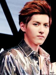 Kris wu yifan was involved in the dating rumors with du meizhu and many girlfriends Exo Luhan History