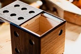 To open it is a sequential movement . Dice Puzzle Box Japanese Wooden Puzzle Box By Karakuri Puzzle Score