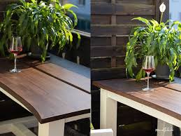 Gartentisch Selbst Bauen Mit Baumkante Diy Meinestube In 2020 Gartentisch Gartentisch Selber Bauen Tisch