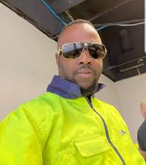 🔴 Johnny patcheko dans son direct ce soir « Je ne suis plus Pro Ouattara »  " Moi-même je veux être neutre, je ne suis plus PRO OUATTARA, je suis pas  PRO