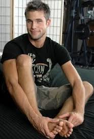 Male feet‏ @lovemalefeetmi 3 dec 2020. 520 Barefoot In Ideas Barefoot Men Barefoot Male Feet