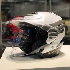 Shoei helmets, when only the best will do. Shoei Goldwing Harga Hobbiesxstyle