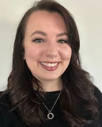 Ashley Bray's Instagram, Twitter & Facebook