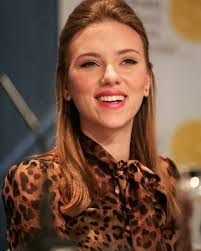 Be my queen I'll be the king. We'll rule the world together you and I as  one.