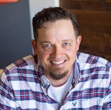 Marc Aaron's Instagram, Twitter & Facebook