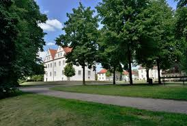 In einem ersten gespräch finden wir gemeinsam heraus welche ansprüche und vorstellungen sie an ihren zukünftigen garten stellen. Freunde Der Preussischen Schlosser Und Garten Schloss Und Garten Konigs Wusterhausen