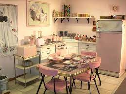 Download free books in pdf format. 900 Kitchen Ware 40s 50s 60 S Ideas Vintage Kitchen Vintage House Retro Kitchen