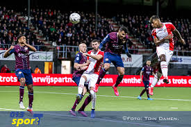 Koning willem ii stadion tilburg, netherlands +3°c moderate rain. Emmen Bezorgt Willem Ii Kater 013 Sport