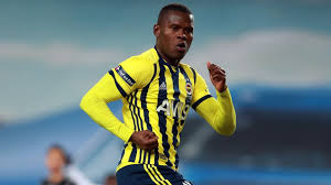 Maďarský obránce attila szalai naskočil do dospělého fotbalu v rapidu vídeň. Resurgent Samatta Fires Fenerbahce Past Sacko S Denizlispor Goal Com