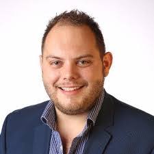 Alexander Holden's Instagram, Twitter & Facebook