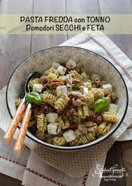 Pasta Fredda Pomodori Secchi E Tonno Facile Veloce Pronta In 20 Minuti Ricetta Pasti Italiani Pasta Fredda Ricette