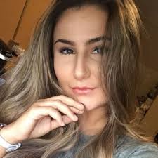 hailey canto (@haileycanto)