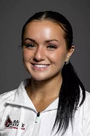 Lauren Volpe's Instagram, Twitter & Facebook