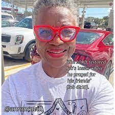 Angelique Calhoun's Instagram, Twitter & Facebook