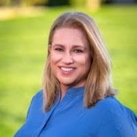 Wendy Lilley's Instagram, Twitter & Facebook