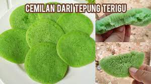 Jadi makannya gak pakai saus atau cabai lagi kalau mau pedas. Cemilan Tepung Terigu Lumer 159 672 Resep Cemilan Dari Tepung Terigu Enak Dan Kerang Besar