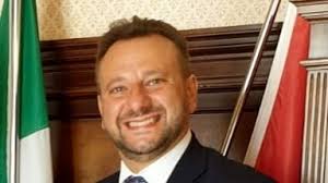 Impiantato defibrillatore sottocutaneo ad un 19enne: primo intervento  "salva vita" al "Barone Lombardo"