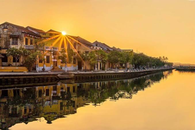 xe Đà Nẵng đi Hội An