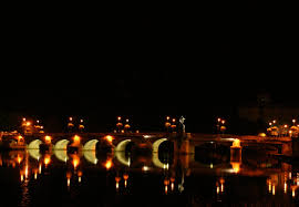 Le Pont Paul Bert A Auxerre Vue Sur L Yonne Et Le Canal Du Nivernais C P Larrouture Auxerre Photos Paul Bert
