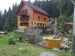 Urmareste camere live de la lacul rosu. Vila Gal Lacu RoÈu Contact Direct