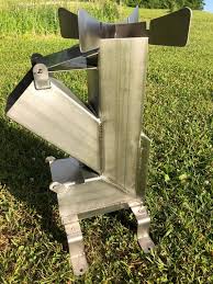 Use a square to position the stove pipe at a 90 degree angle and tack weld it on one side. Edelstahl Zubehor Raketenofen Etsy