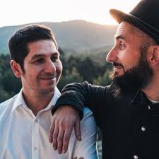 Óscar Fedez & Leo Salinas