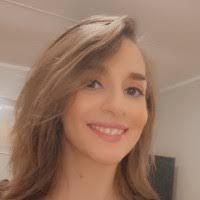 Amanda Wanless's Instagram, Twitter & Facebook