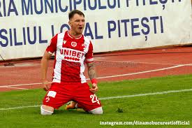 In the current club dinamo bucuresti played 1 seasons, during this time he played 16 matches and scored 2 goals. Dinamo Voluntari Scor 3 2 Cainii ObÈ›in Cele 3 Puncte Intr Un Meci Spectaculos In Care Sorescu A Marcat Un Hattrick Sport Total Fm