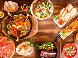 スペイン料理は地方色豊かな伝統料理の集まりと言ってもいいくらい奥深く広がりがあります。どんなところに魅力があるのでしょう。簡単にご紹介しますね。 目次 【1】地方色豊かな伝統料理 【2】スペイン料理の特徴 【3】新しい. ã‚¹ãƒšã‚¤ãƒ³ãƒãƒ« Bonita ç™½çŸ³ ãƒ€ã‚¤ãƒ‹ãƒ³ã‚°ãƒãƒ¼ ãƒãƒ« ãƒãƒƒãƒˆäºˆç´„å¯ ãƒ›ãƒƒãƒˆãƒšãƒƒãƒ'ãƒ¼ã‚°ãƒ«ãƒ¡