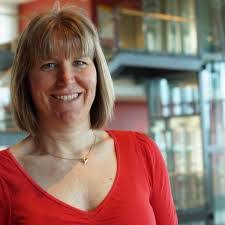 Carmen Botella's Instagram, Twitter & Facebook