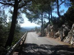 The mountain village of galilea in the southwest is an attractive alternative to the busy holiday resort towns along the coast, offering the experience of authentic mallorca at its best! Galilea 406 M