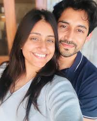 I was a wide eyed 13 year old asking my Dad, “So is there really a Mr.  Right for me? How will I know he's coming!” Dad smiled, patted me